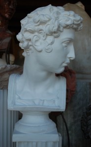 Busto in gesso di Giuliano de' Medici.